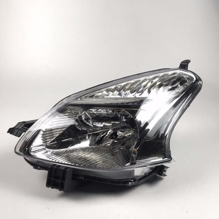 Auto Head Lamp for Toyota Ractis Ncp100 2005-2010 R 81110-52670 L 81150-52670 81150-52660 81150-52670