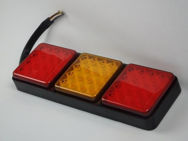 E-MARK Adr Tail Stop Turn Signal Lamp Combination Truck Light