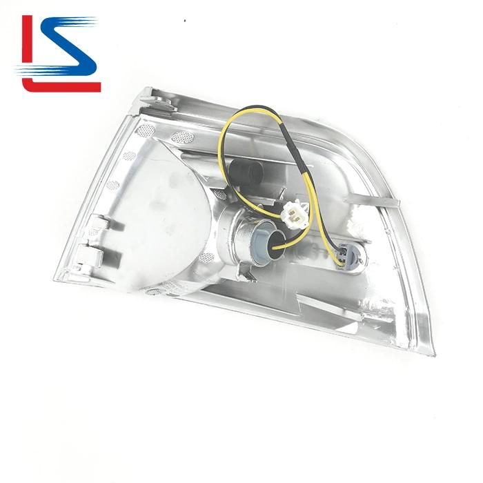 Auto Corner Lamp for Toyota Hiace Regius 1999-2001 81510-26140 81520-26140 26-65 26-73