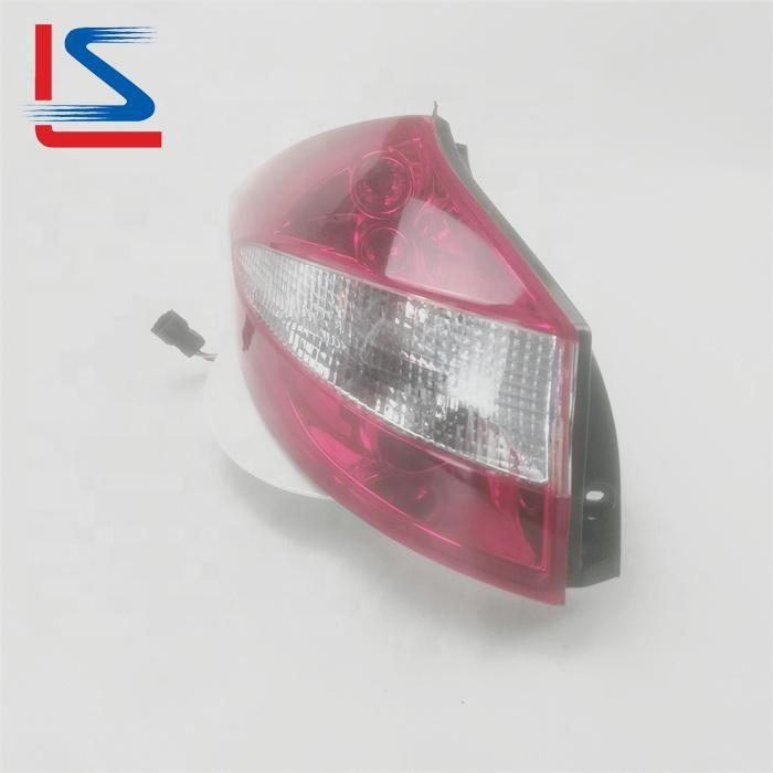 Auto Tail Lamp for Chery Fulwin 2 (HATCHCHBACK) 2015 Rear Tail Lamprear Lights L J15-3773010 R J15-3773020