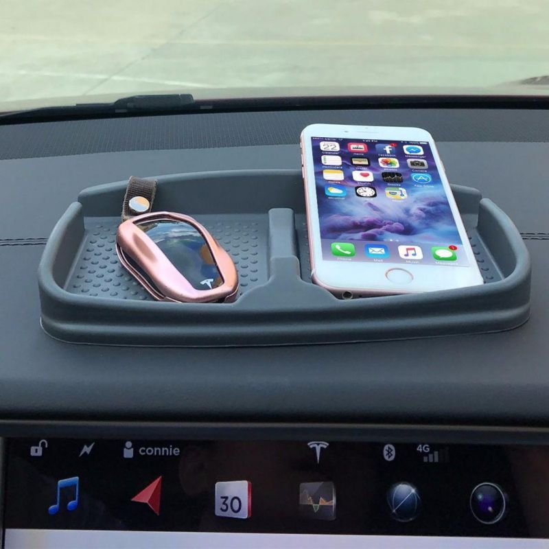 China Factory Provide High Quality PVC Rubber Silicone Phone Anti Slip Mat for Car