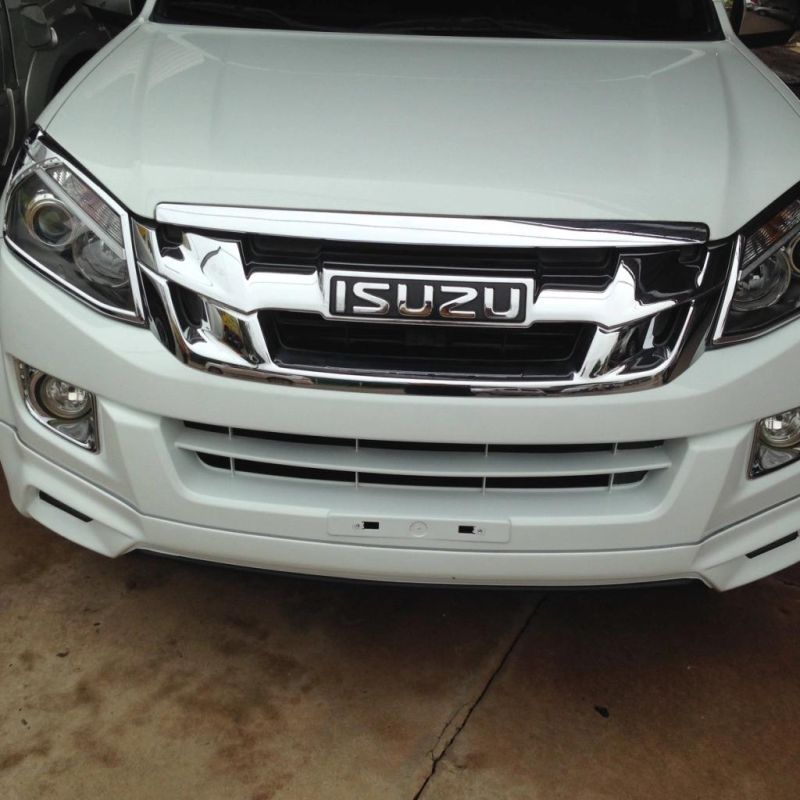 Black Front Grille (Replacerd) for Isuzu D-Max 2015