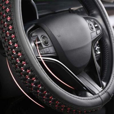 The Car&prime;s Steering Wheel Cover Is Made of Microfiber Leather and Ice Cream, Which Is Non-Slip and Breathable in 15 Inches