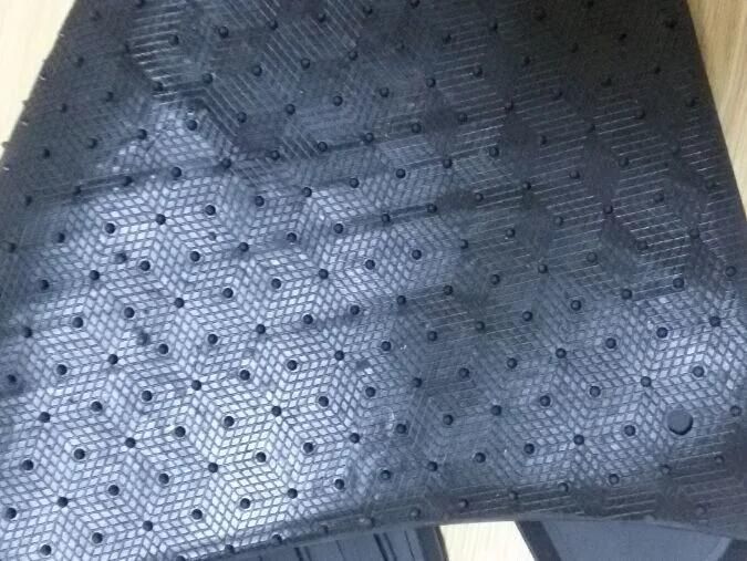 Car Rubber Floor Mat for Mini R55 (Bt 1654)