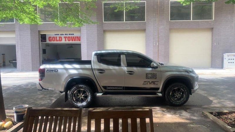 Slim Style Wheel Fender for Mitsubishi Triton 2019