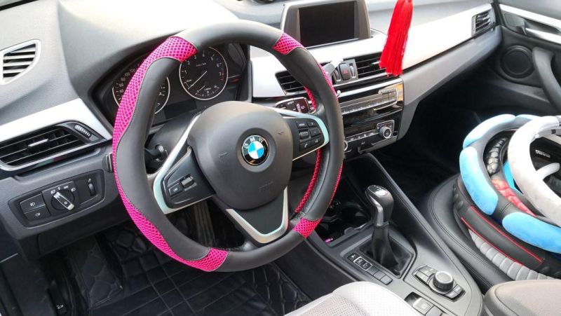 Double Material Splicing Air-Permeable Steering Wheel Cover