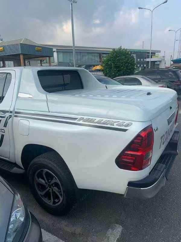 Toyota Hilux Super Lid Full Box Carryboy Tonneau for Pickups