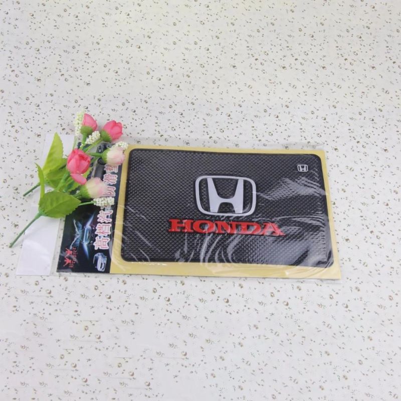 High Quality PVC Rubberphone Anti Slip Mat with Car Logo