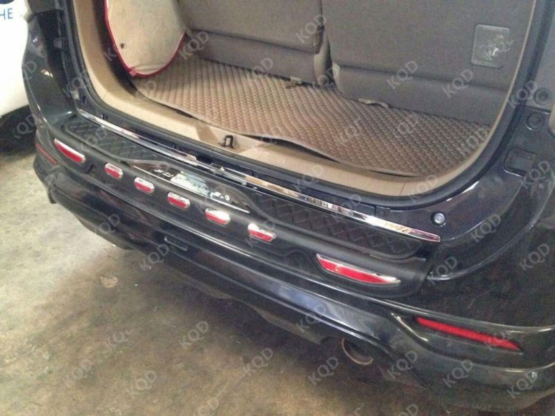 Made in China Rear Trunk Streamer Rear Bumper Plate for Fortuner 2012