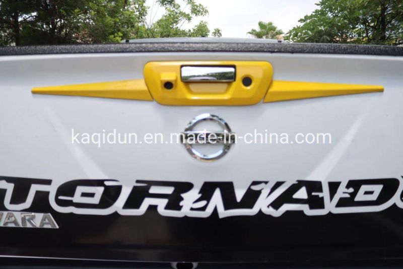 Hot Sale Car Accessories Roof Decoration with LED for Navara