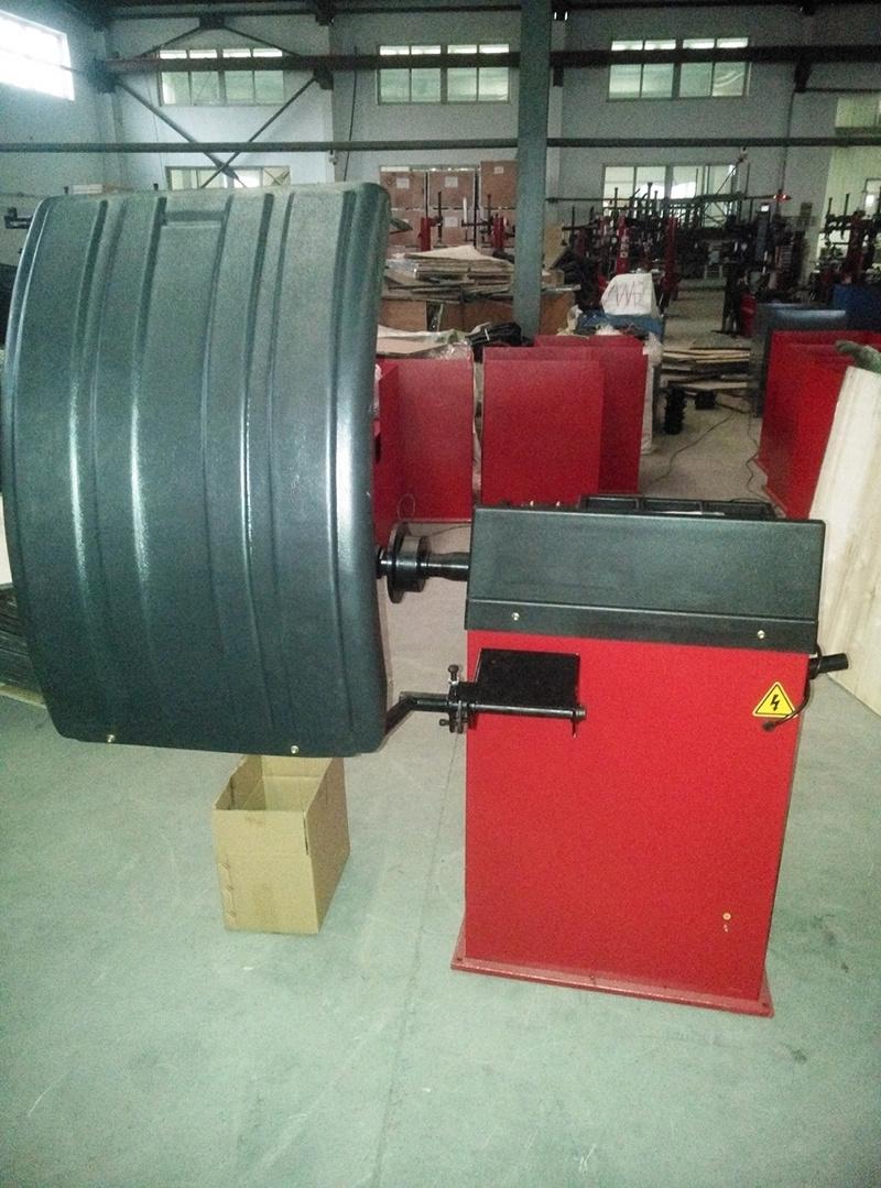 China Factory Supply Semi Automatic Tyre Service Machine for Wheel Balancer