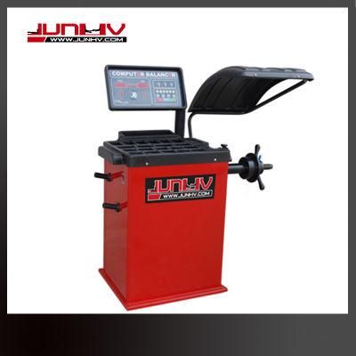 Auto Maintenance Used Wheel Balancer with Protection Hood