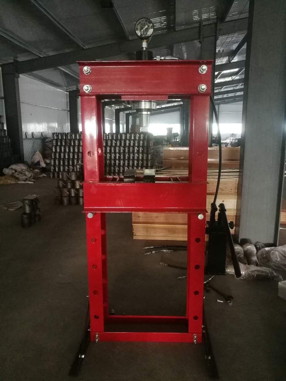 CE Standard Vehicle Equipment 30ton Air Hydraulic Shop Press with Gauge