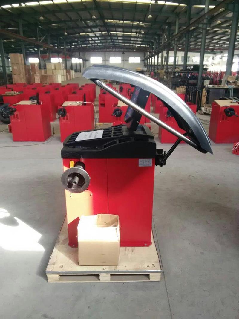 Wheel Balancing Machine Garage Equipment for Sale