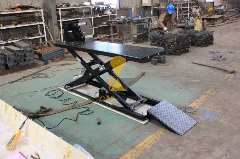 500kg Loading Capacity Stable Motorcycle Lift for Workshop