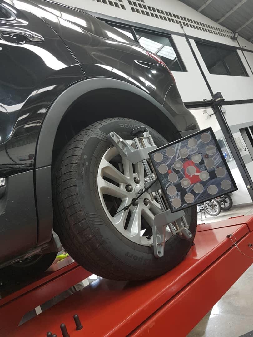 3D Wheel Alignment High Precise 3D Wheel Aligner (DT100)