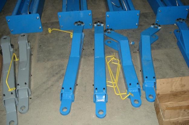 Latest 2 Post Car Lift AA-2pfp40s (4.0T)