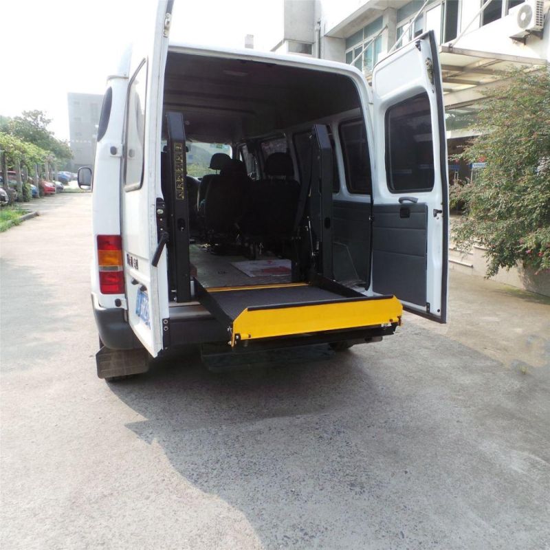 Good Quality Dual Arm Wheelchair Elevator Lift for Car