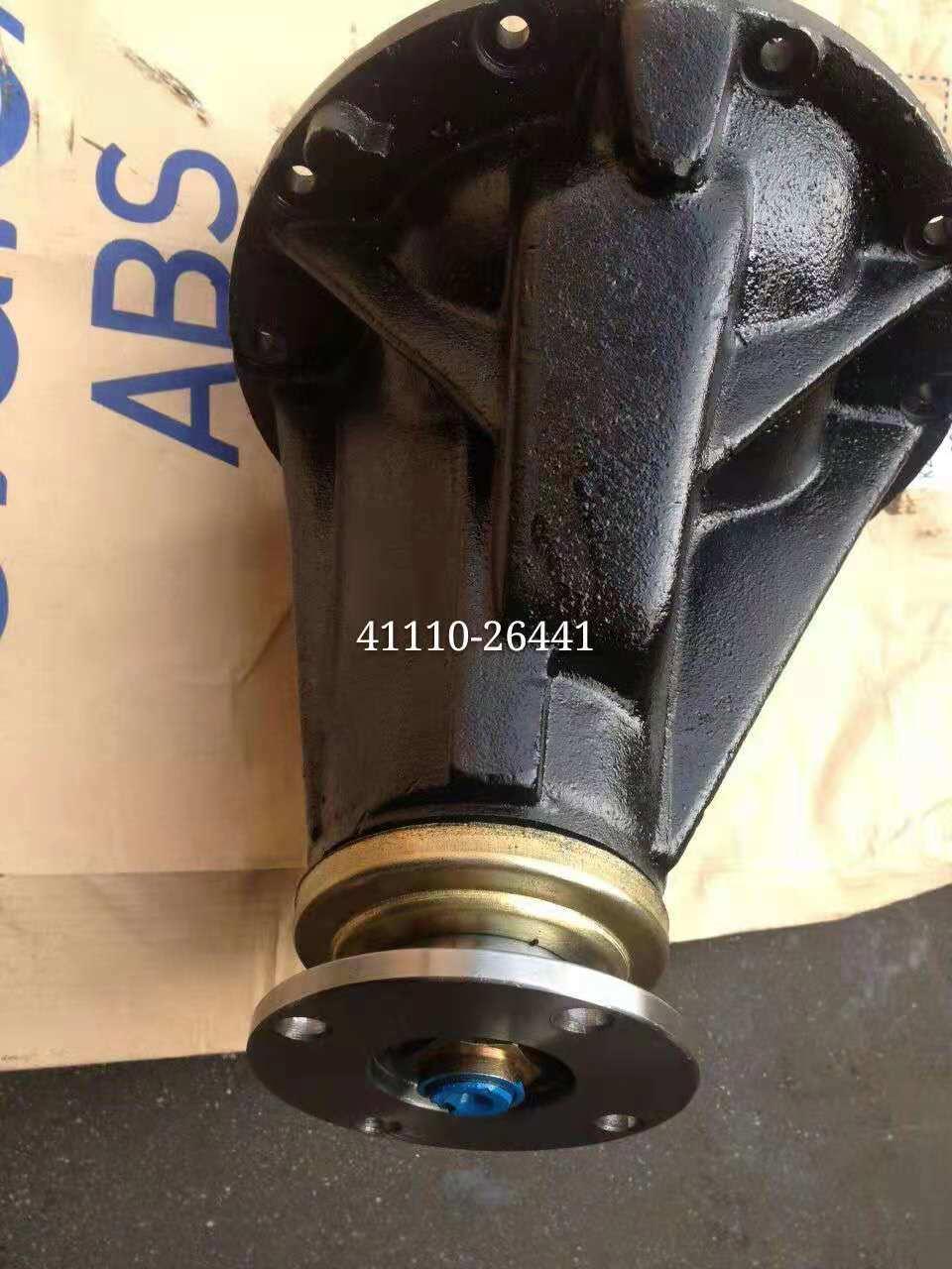 OEM 41110-26051 Differential for Toyota 22r, Hiace Ratio 4.55 (9: 41)