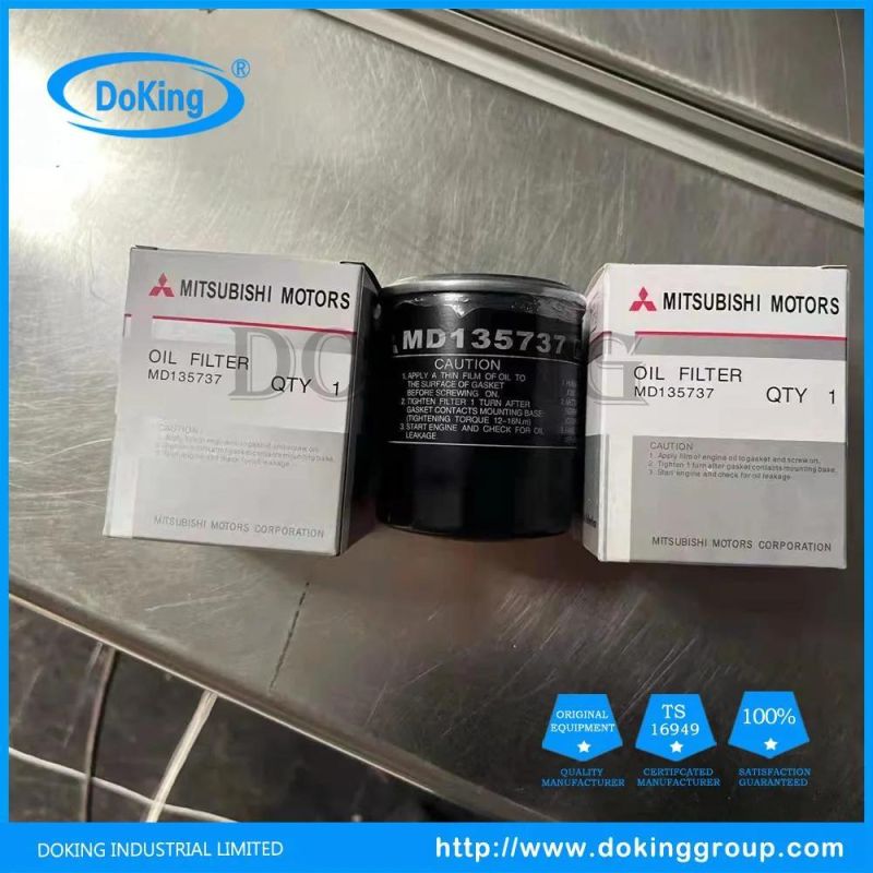 China Auto Parts Oil Filter MD135737 for Mitsubishi