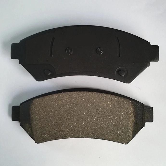 Auto Parts Semi-Metallic Ceramic Rear Disc Brake Pad for Passenger Cars