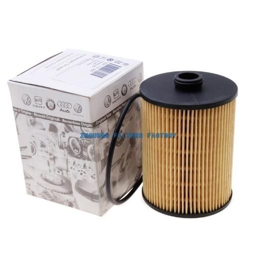 Auto Parts Oil Filter 021 115 561 B 021 115 561b 021115561b for Audi VW