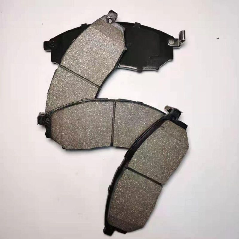 Hot Selling High Quality Ceramic Semi-Metallic Car Parts Disc Brake Pad for Toyota