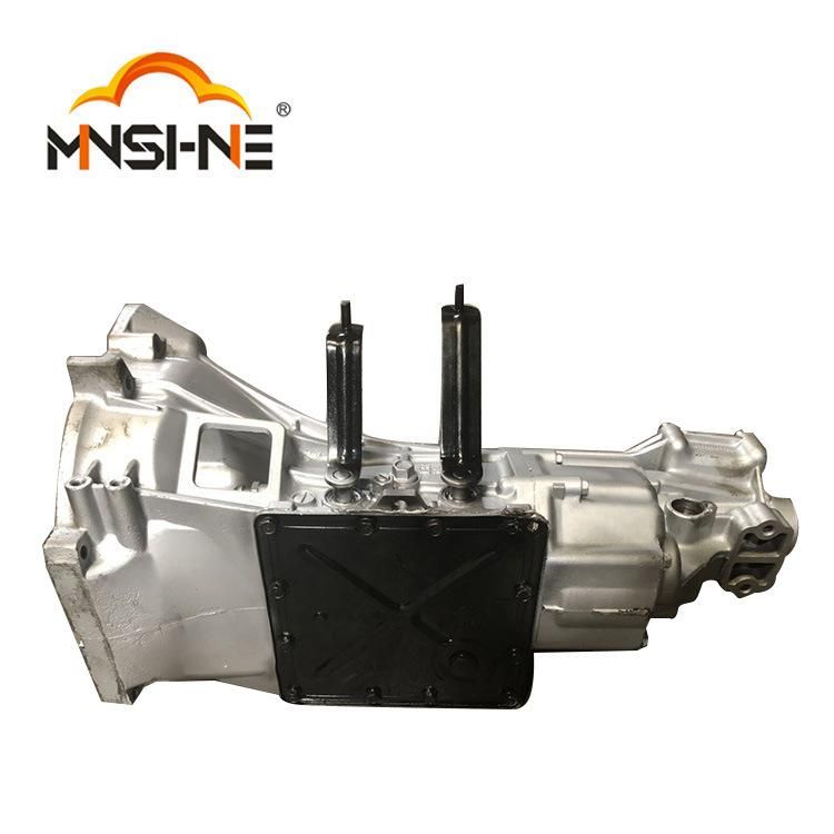 Auto Parts Aluminum Alloy Transmission 4D56 for Mitsubishi and Hyundai Starex H100 2WD