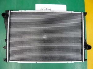 Aluminum Radiator for BMW 5 E39 520I-540I (DL-B203)