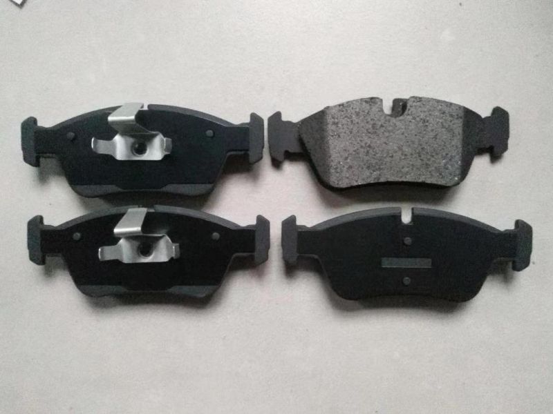 Car Ceramic Brake Pad for BMW OE 34116761244 D781-7649 D781-7847