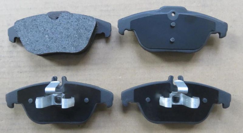 Auto Car Parts Ceramic Brake Pad for Mercedes D1341-8452