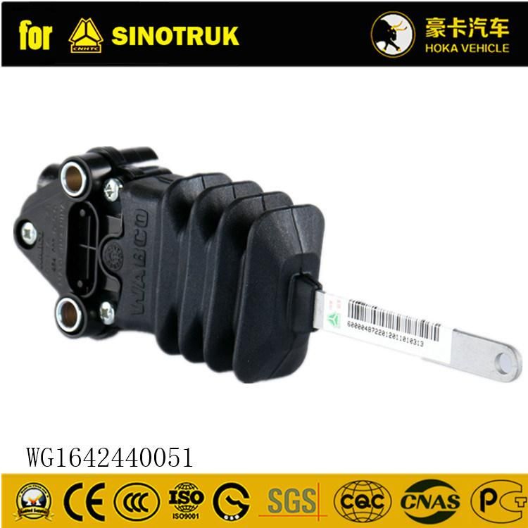 Original Genuine Sinotruk HOWO Truck Spare Parts Fittings Accessories Height Control Valve Assembly