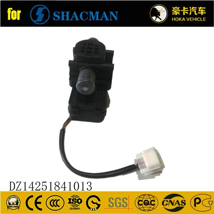 Original Shacman Spare Parts X3000 Warm Air Water Valve for Shacman Heavy Duty Truck