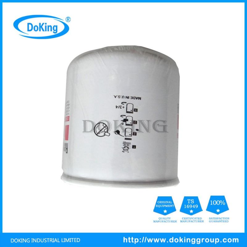 High Quality Auto Parts Coolant Filter Wf2073 for Fleetguar Trucks