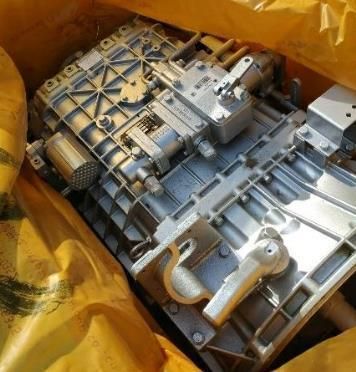 Sinotruk Hw19710 Transmission Gearbox for Dump Truck