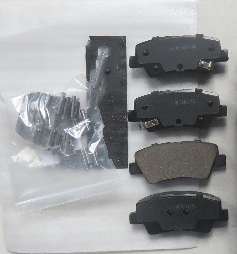 Rear Brake Pads D1812-8428 D1445-8428 D1848-8428 58302g2A40