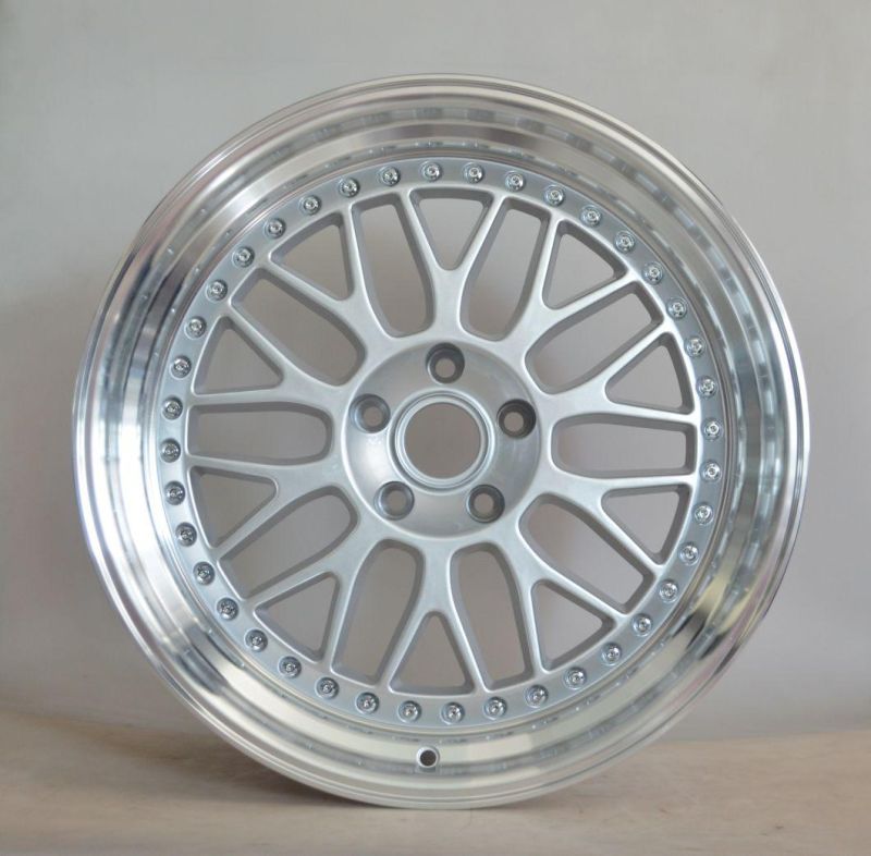 Chrome Deep Dish Staggered Alloy Wheel