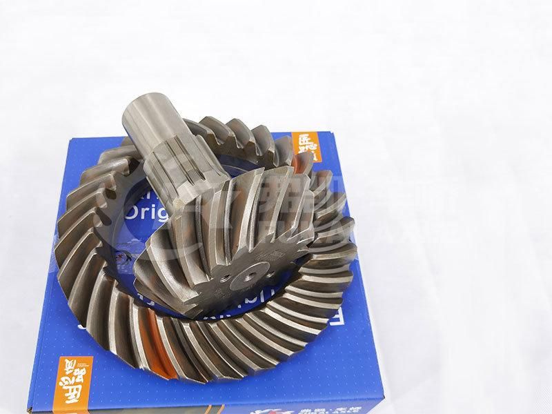 Wg7121320252 29/16 Middle Axle Gear for Sinotruk Steyr Truck Spare Parts Bevel Gear Pair