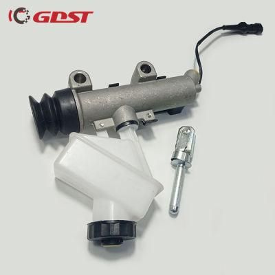 Gdst in Stock High Quality Wholesale Auto Spare Parts Hydraulic Clutch Master Cylinder Iveco OEM 41211005