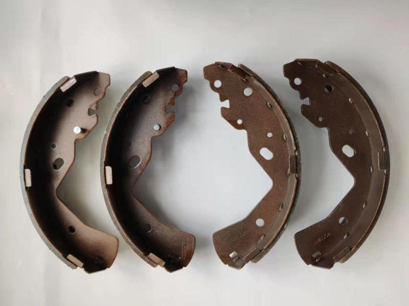 China Manufaturer High Quality Mazda Brake Shoes K3413