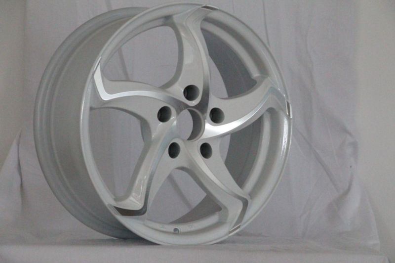 White 17inch Alloy Wheel Tuner