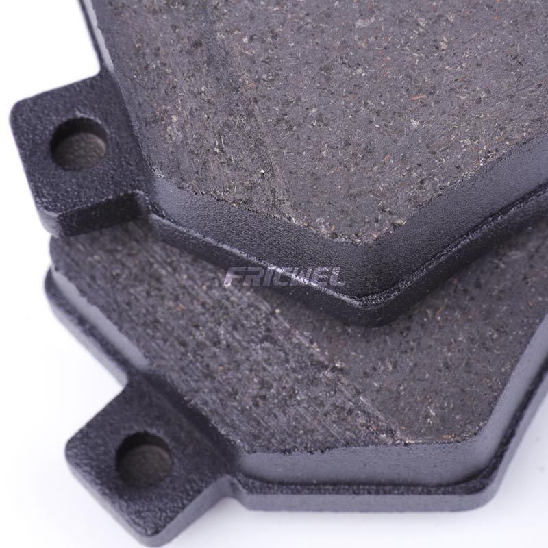 Auto Parts Front Alex Ceramic and Semi-Metallic Disc Brake Pads for Wuling