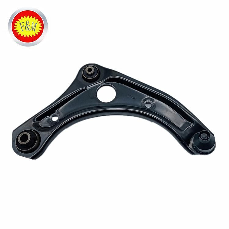 Car Lower Suspension 54501-1hw0b Control Arm for Nissan Sunny