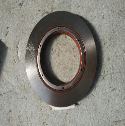 Sinotruk HOWO Part Axle Parts Oil Seal Seat with Oil Seal Assemblywg7117329001