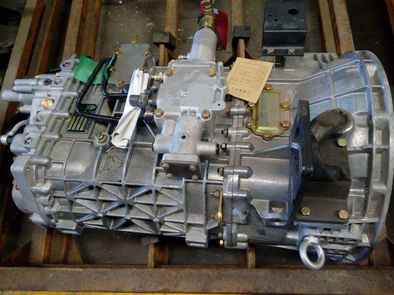 Sinotruk Hw19710 Transmission Gearbox for Dump Truck