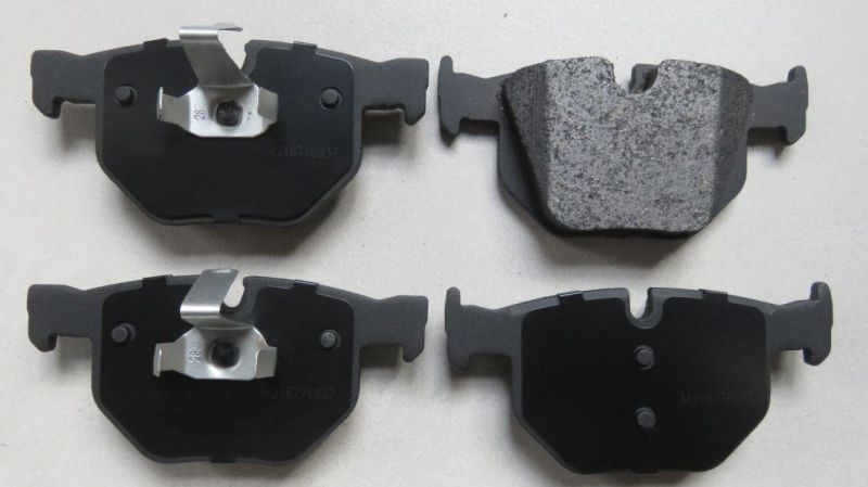 Car Spare Parts Brake Pad Factory Supply 34216776937 34216868497 D1042-7427