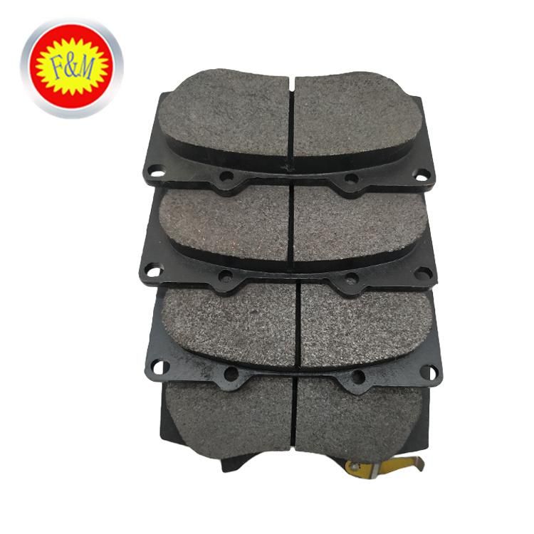 Wholesale Spare Parts Auto Car Brake Pad OEM 04465-Yzze1