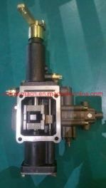 Sinotruk HOWO Gear-Box/ Hw10 Little Cover Assembly Wg2203210040