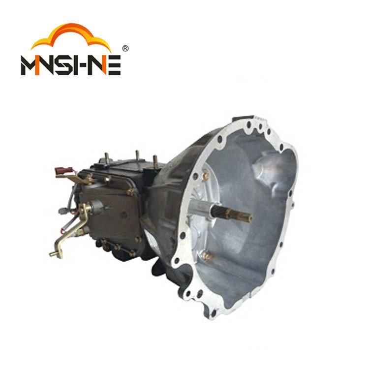 Auto Parts Transmission Gearbox 600p for Isuzu Pickup Engine 4jb1