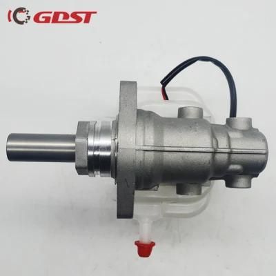 Gdst Factory Price High Quality Auto Parts Brake Master Cylinder OEM 47207-26020 for Toyota